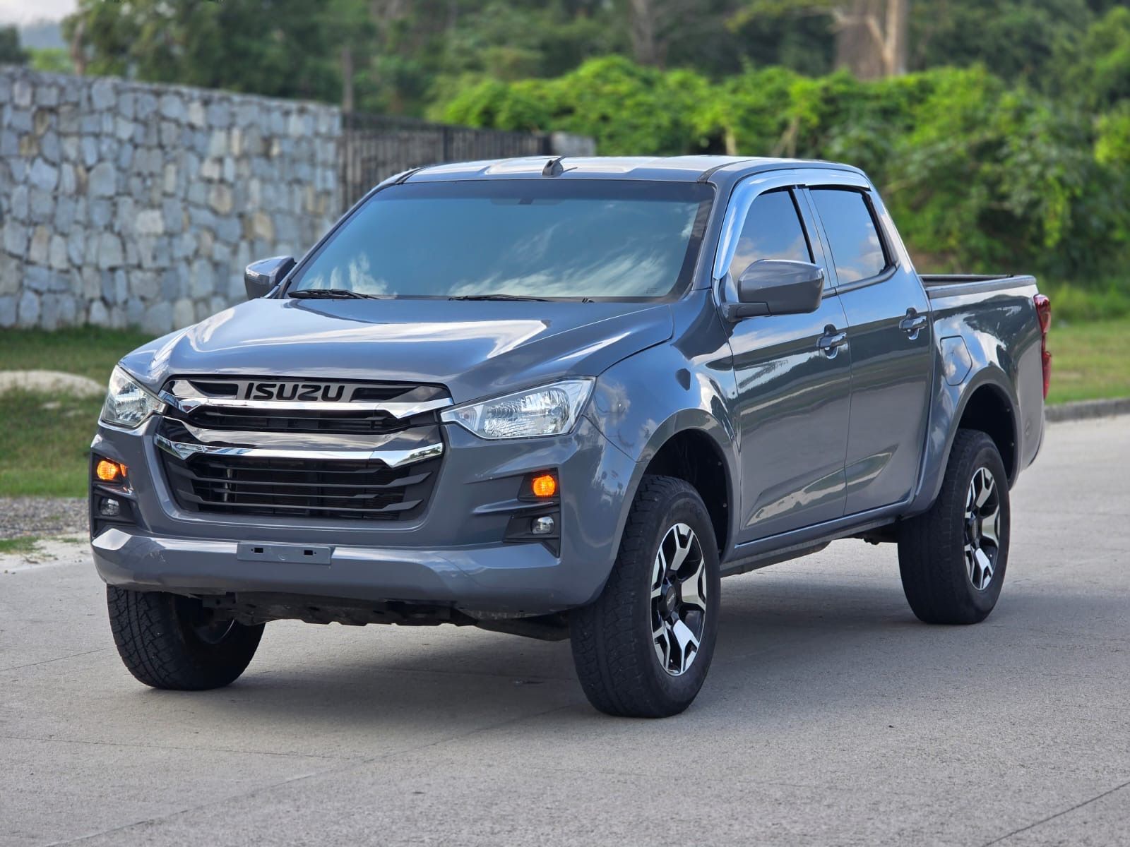 Isuzu Dmax