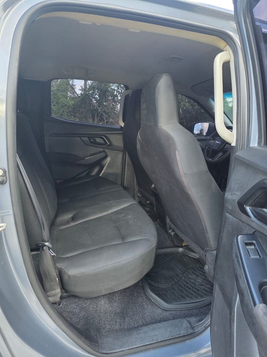 Isuzu Dmax