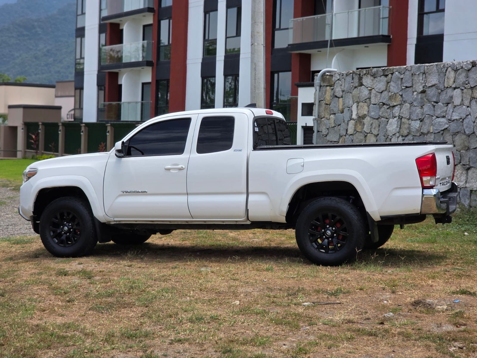 Toyota Tacoma