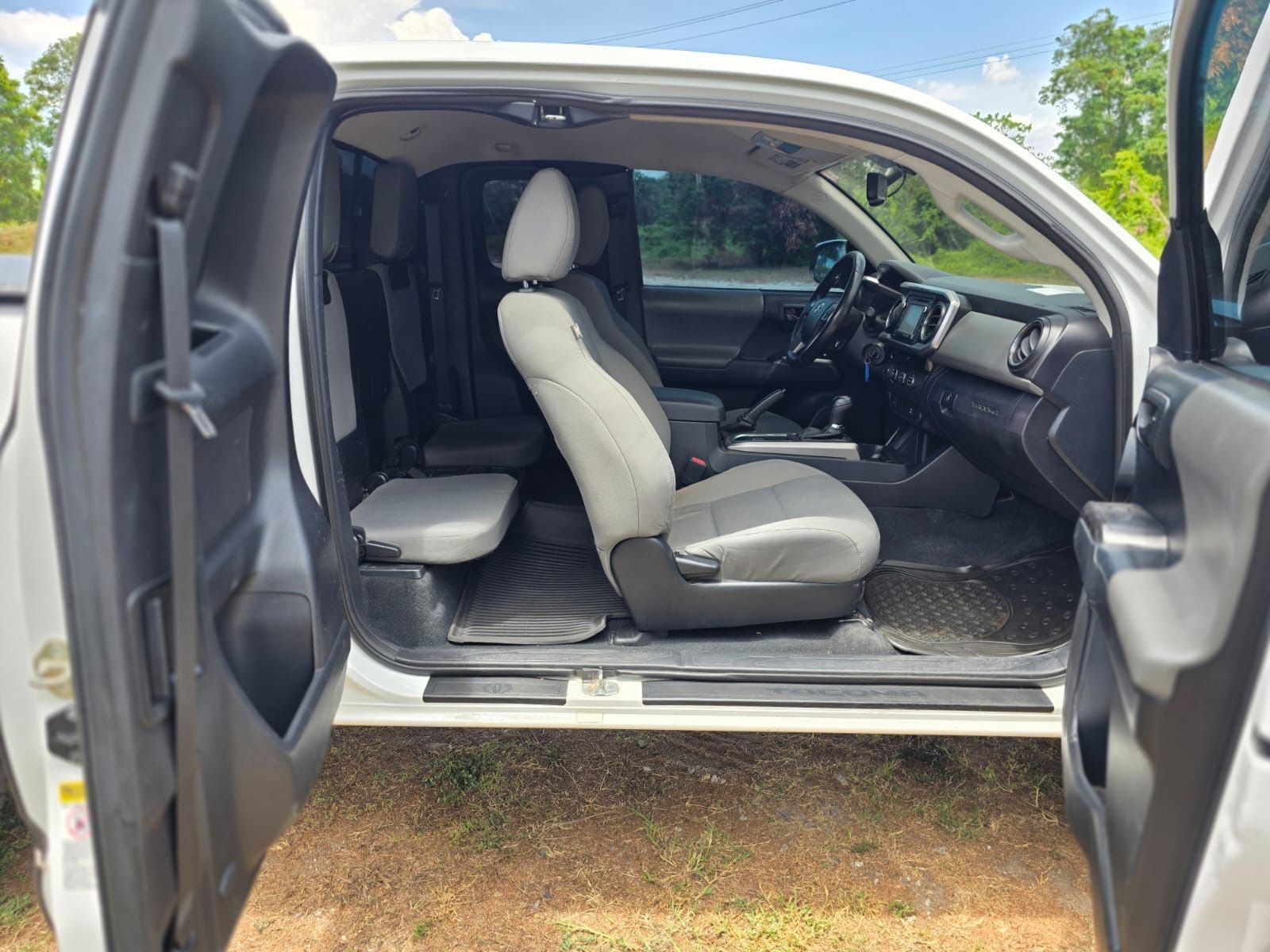 Toyota Tacoma