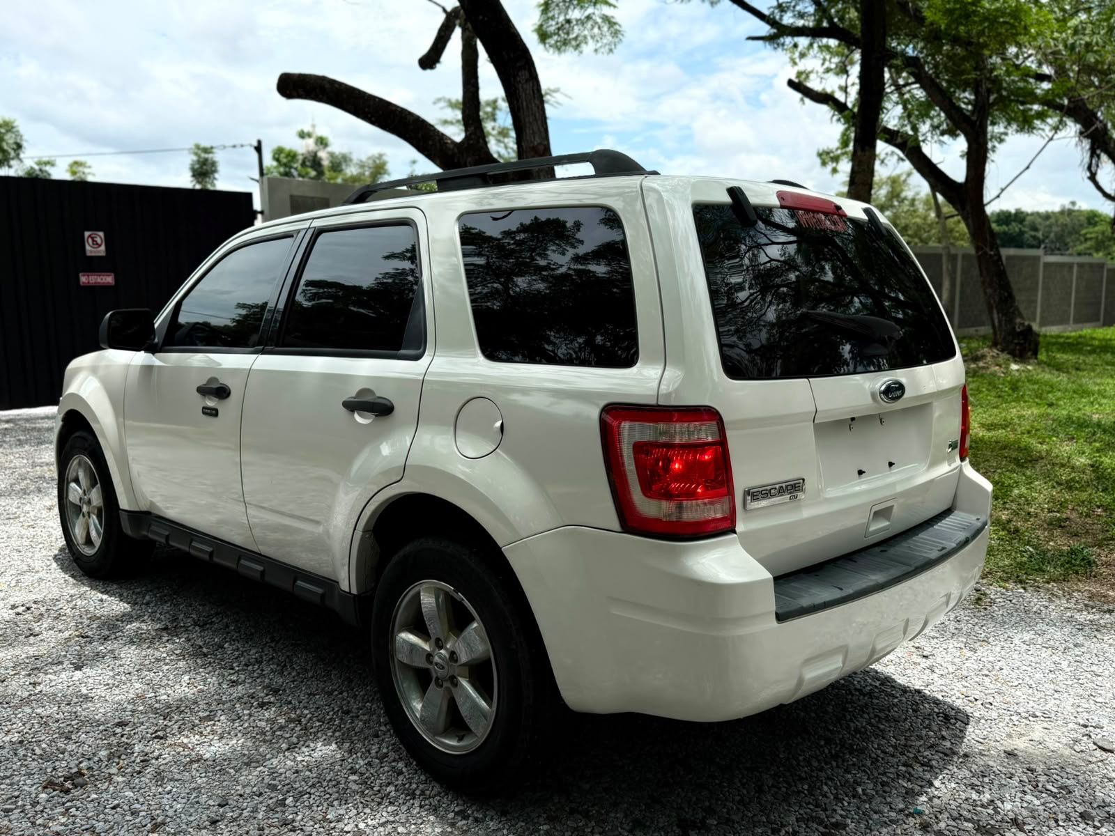 Ford Escape