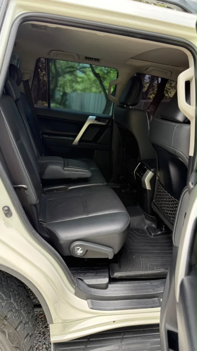 Toyota Land cruiser prado VXL