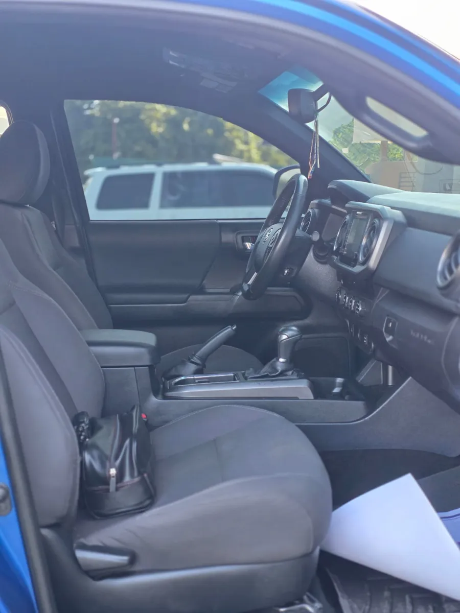 Toyota Tacoma