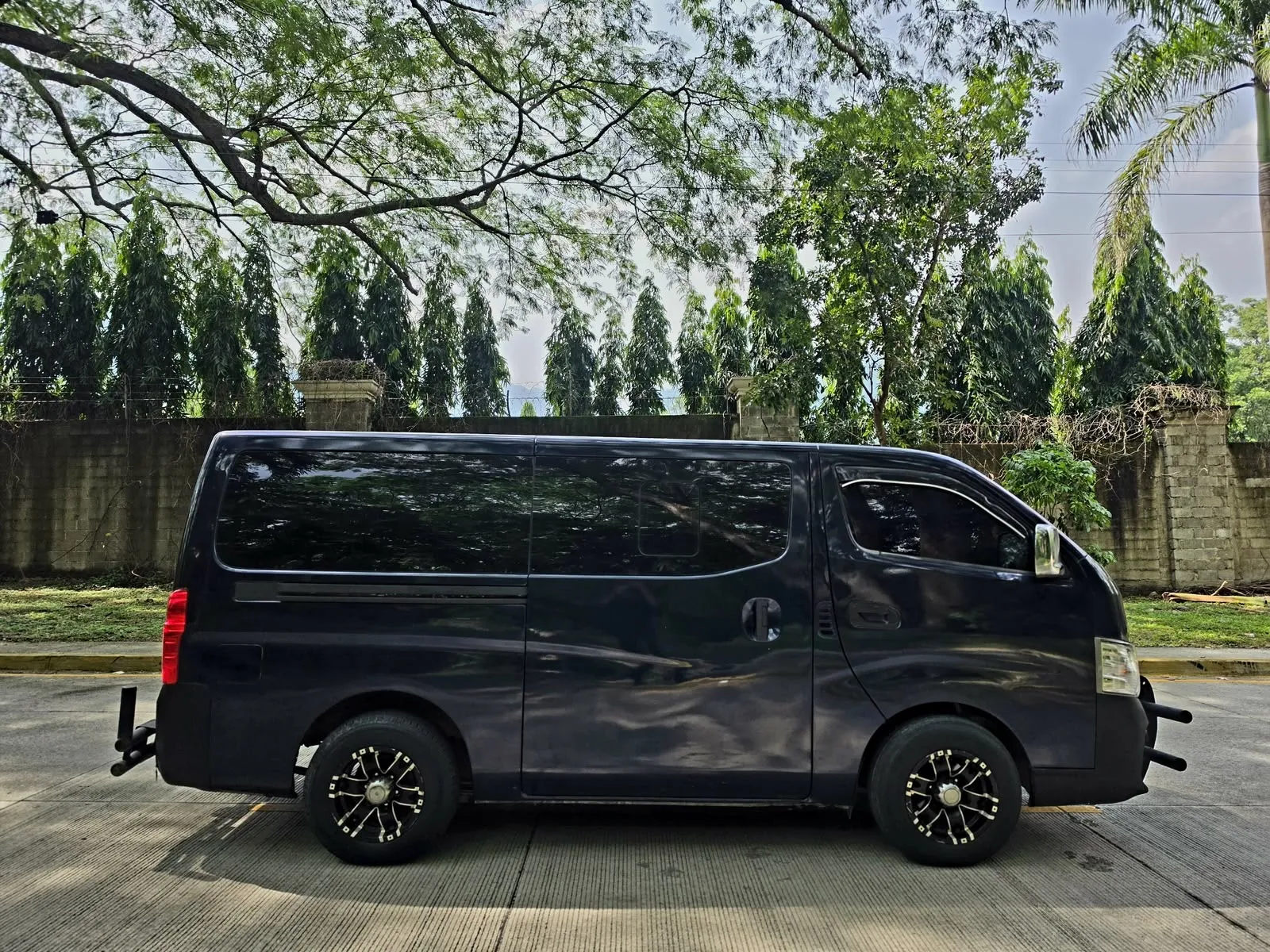 Nissan Urvan